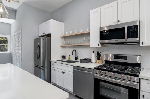 9750 Lake Helix Ter, La Mesa CA  91941-4432 exterior