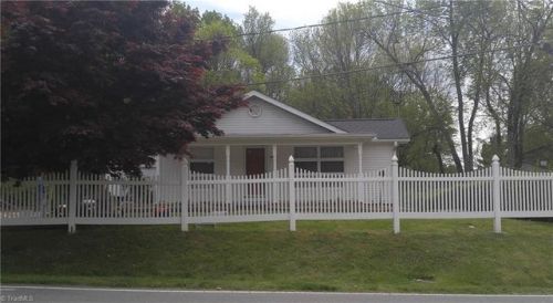 346 Fairgrove Rd, Thomasville, NC 27360-5685