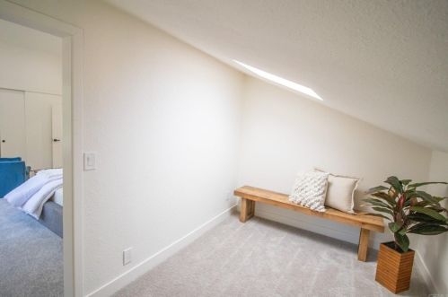 1527 Linda Sue Ln, Encinitas CA  92024-2424 exterior