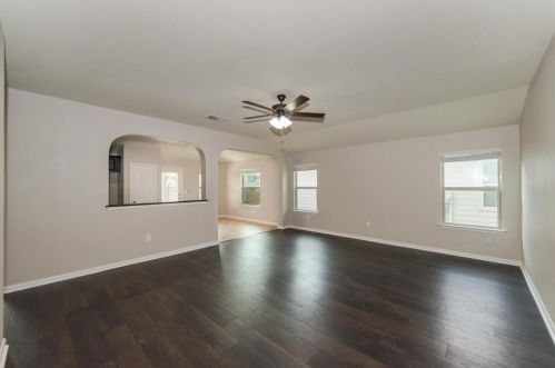 1007 Plateau Trl, Georgetown TX  78626-7149 exterior