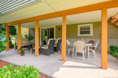 12 Birch Rd, Danbury CT  06811-3456 exterior