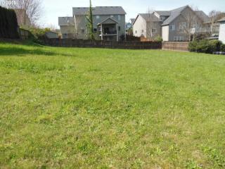 451 Hillcrest Loop, Mcminnville, OR 97128-5475