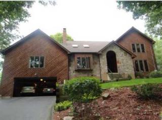 695 Four Rod Rd, Kensington, CT 06037-3625