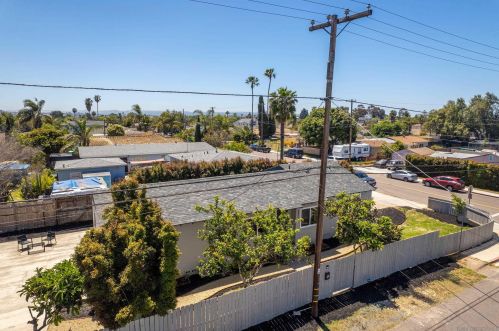 231 Emerson St, Chula Vista CA  91911-3358 exterior