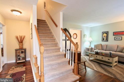 712 Independence Blvd, Dover, DE 19904-2658