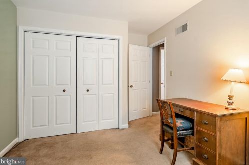 1 Terry Ct, Downingtown PA  19335-2606 exterior