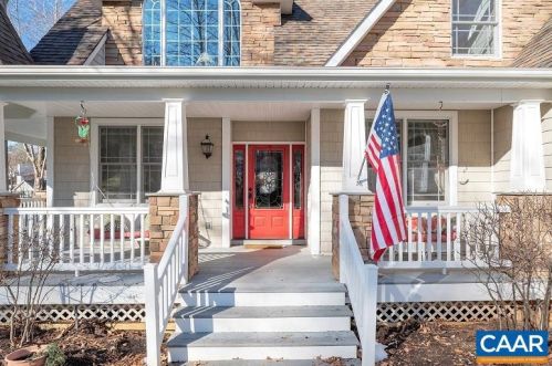 7 Bolling Cir, Bybee, VA 22963-3244