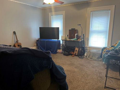 4502 8 Ave, Kenosha WI 53140-3301 exterior