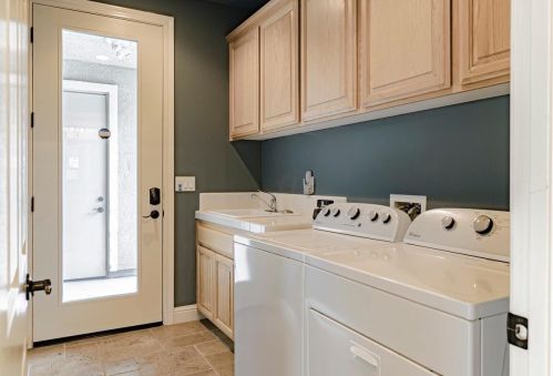 34967 Canvas Back St, Woodland CA  95695-6021 exterior