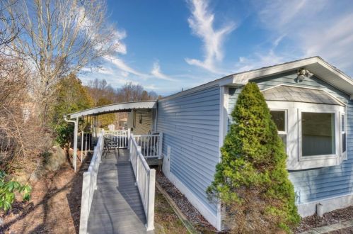 19 Cantaberry Ln, Coventry RI  02816-6903 exterior