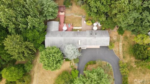 40 Wilson Ave, Morganville NJ  07751-9786 exterior