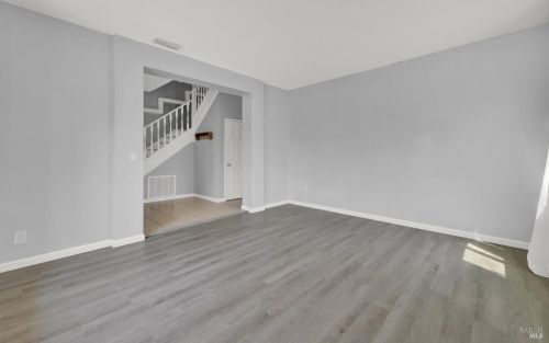 206 Donegal Ct, Vacaville CA  95688-9217 exterior