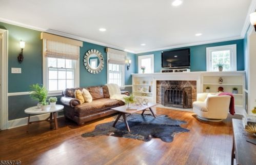 387 Hall Ct, South Orange, NJ 07079-2322