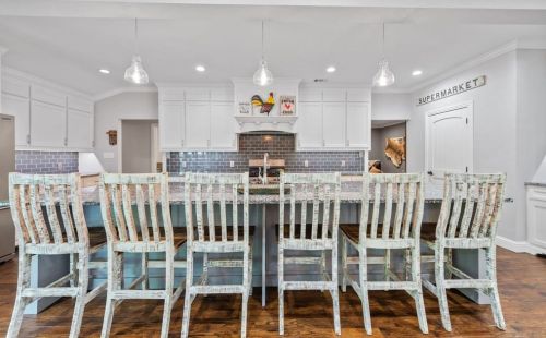 906 Lakeview Dr, Richardson TX  75080-4908 exterior