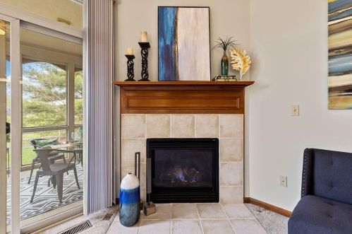 213 Pebble Creek Dr, Pataskala OH  43062-8945 exterior