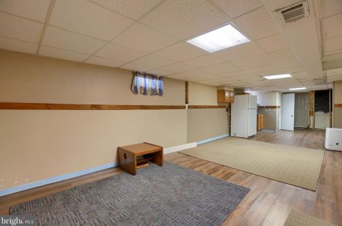 398 Lockwillow Ave, Harrisburg PA  17112-2557 exterior