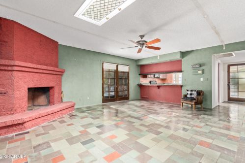 14432 12 St, Phoenix AZ 85022-3137 exterior