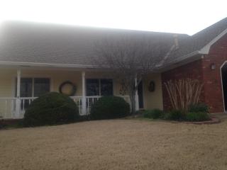 3305 Southridge Dr, Fayetteville, AR 72703-6281