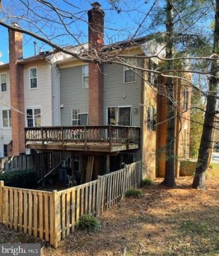 7116 Bedstraw Ct, Springfield VA  22152-3158 exterior