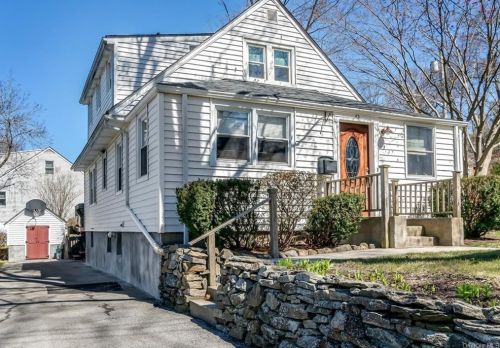 65 Wilson Ave, Valhalla, NY 10595-2028