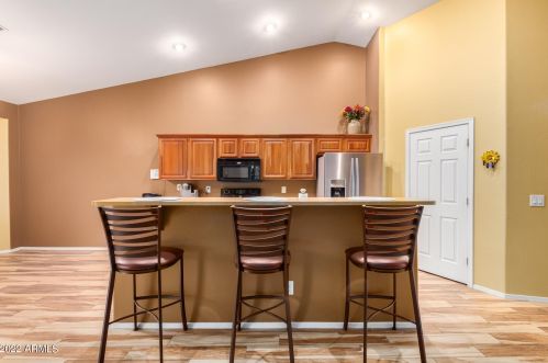 3890 Ashley Dr, Chandler AZ 85249-5261 exterior