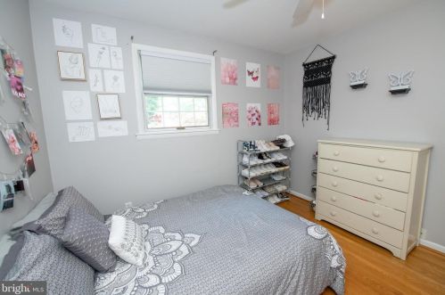 188 Windsor Ave, Southampton PA  18966-3334 exterior