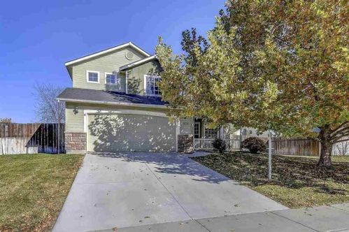 8136 Portage St, Nampa, ID 83687-9263