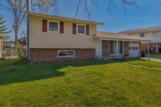 10976 Corona Rd, Cincinnati, OH 45240-3614