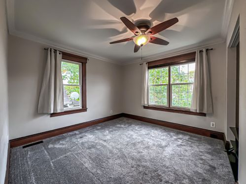 1806 Garrard St, Covington KY  41014-1433 exterior