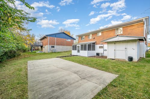 2223 Genevieve Ln, Covington KY  41011-4009 exterior