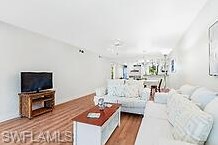 4610 Chantelle Dr, Naples FL  34112-7190 exterior