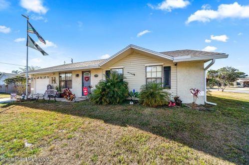 6190 Clearfield Ave, Cocoa, FL 32927-3870