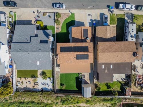 542 Arroyo Seco Dr, San Diego CA  92114-5837 exterior