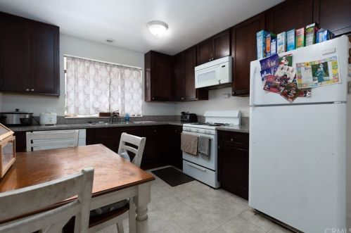 8025 70th St, Paramount CA 90723-5401 exterior