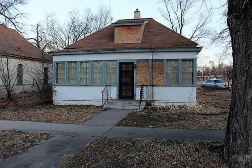 708 Main St, Rocky Ford, CO 81067-1036