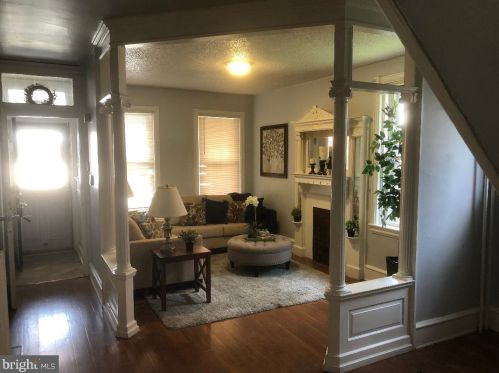 518 9th St, Wilmington, DE 19801-4209