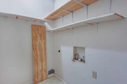 3759 Kris St, Fort Worth TX  76180 exterior