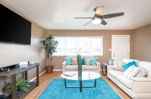 4194 Lonnie St, Oceanside, CA 92056-4249