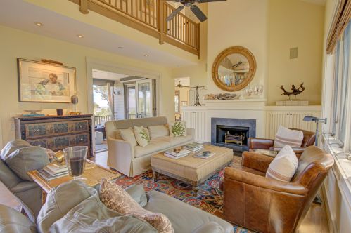 367 Pelican Flight Dr, Isle Of Palms SC  29451-9411 exterior