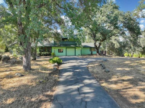 10800 Willowbrook Ln, Lake Wildwood, CA 95946-9621