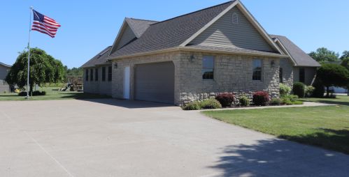 3920 State Route 274, Huntsville, OH 43324-9607