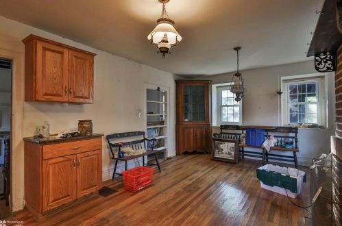 3200 Delaware Dr, Easton PA  18042-9760 exterior