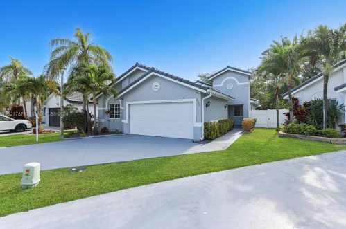 641 176th Ave, Hollywood, FL 33029-4011
