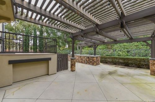 28 Climbing Vine, Irvine CA  92603-0200 exterior