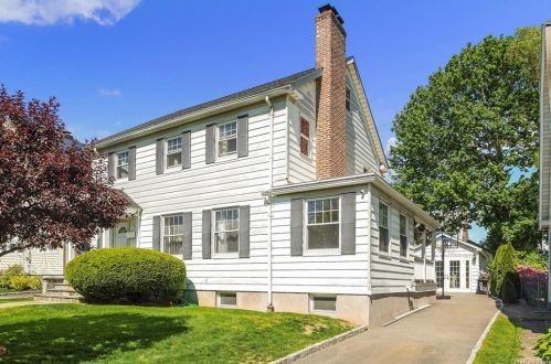 176 Davis Ave, White Plains NY  10605-3107 exterior