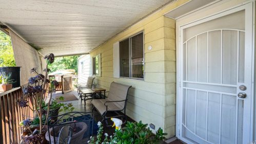 250 Hermosa Cir, Santa Rosa CA  95409-3237 exterior