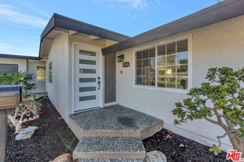 2240 Gregory Ln, La Habra CA  90631-3552 exterior