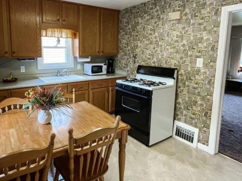 517 Ruggles St, Fond Du Lac WI  54935-3930 exterior