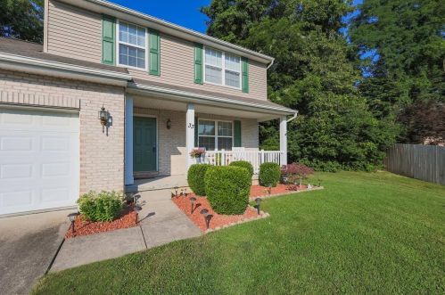 33 Grouse Dr, Amelia, OH 45102-2157