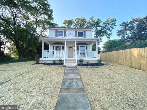 14 Laughead Ave, Boothwyn, PA 19061-4056